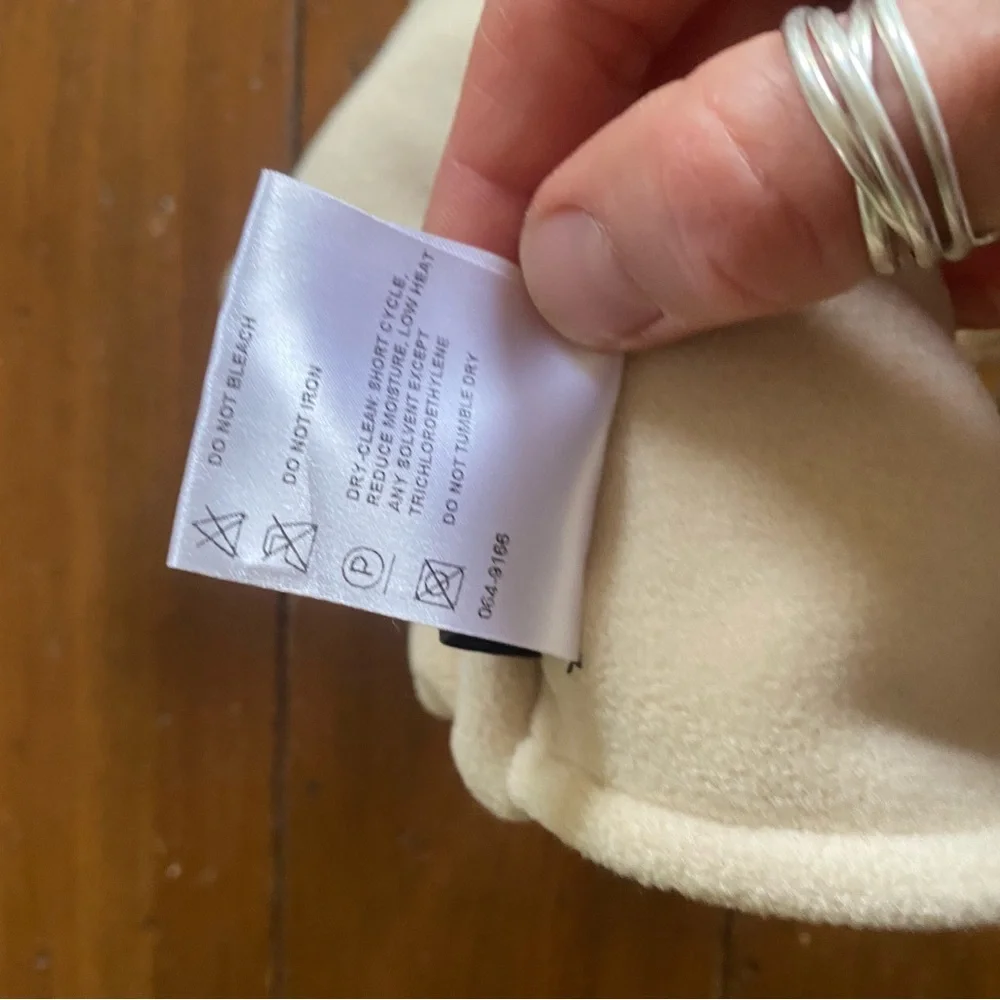 Bogner Cream Fleece Headband made in Germany - Picture 6 of 6